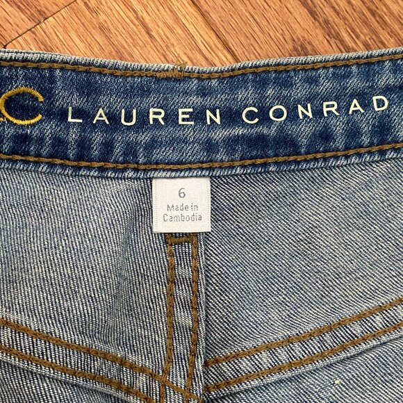 Lauren Conrad denim shorts, size 6 - Picture 3 of 4
